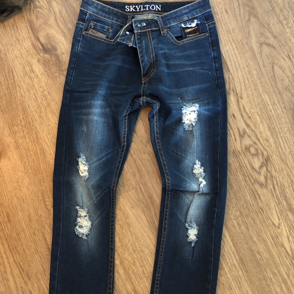 Skylton Ripped Jeans